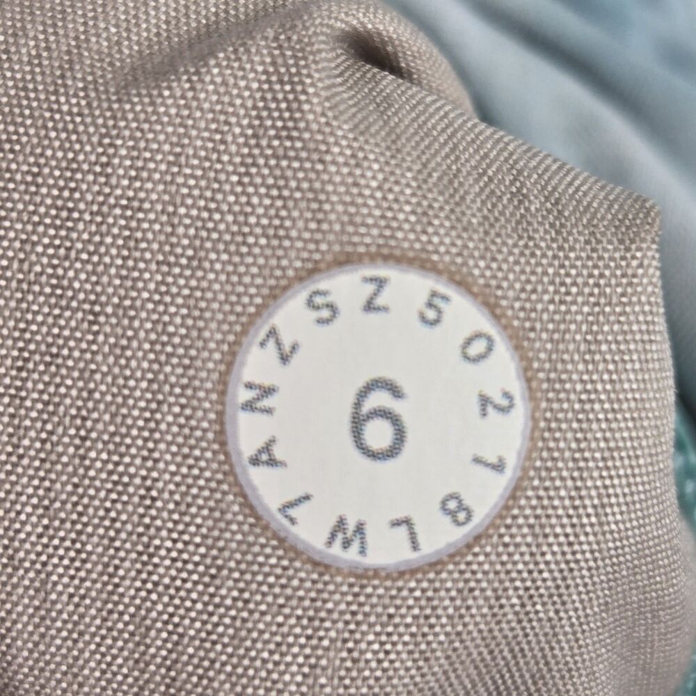 Lululemon Tracker Short V 4” Size 6 Diamond Dye White Wash Marsh Green Swift - Picture 8 of 9